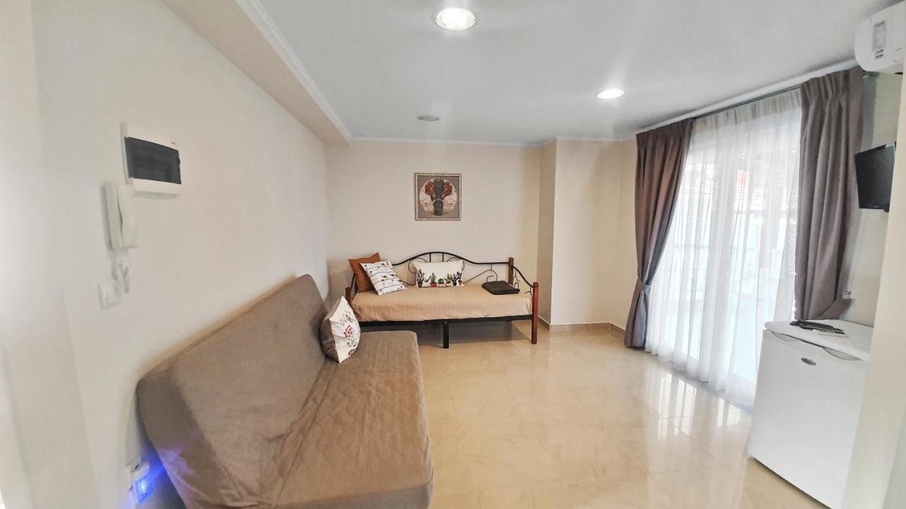 Seaflows Apartments #1 ปาราเลียกาเตอรีนิส ภายนอก รูปภาพ